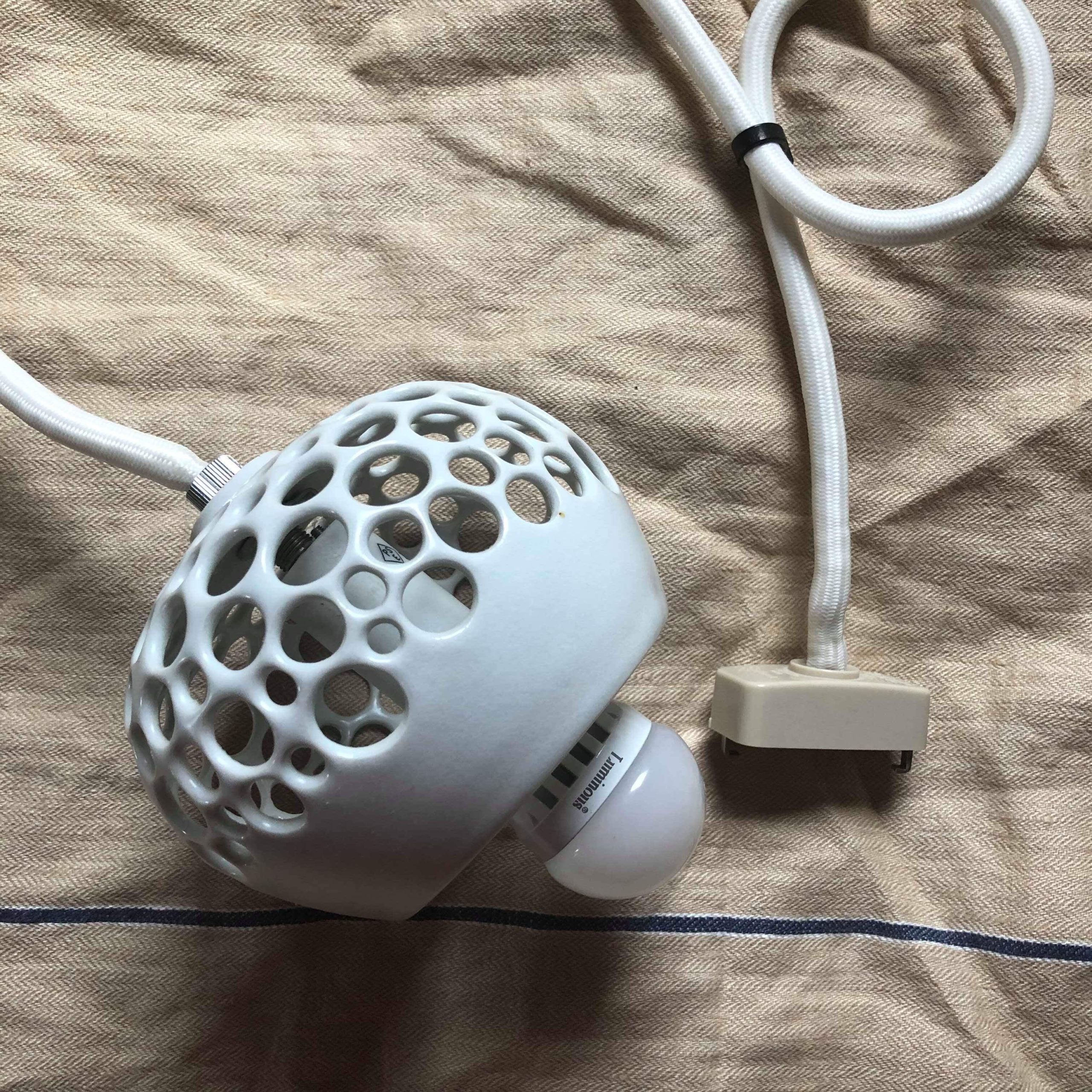 陶磁器のライト