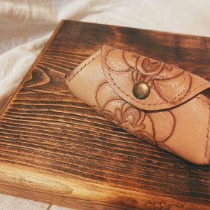 革のぷちポーチ