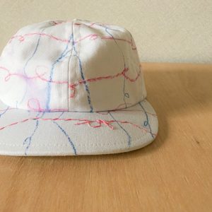 nunomeの運命の赤い糸キャップ