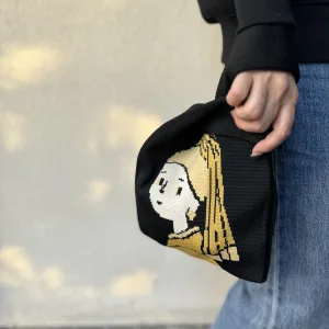 earring girl hand bag